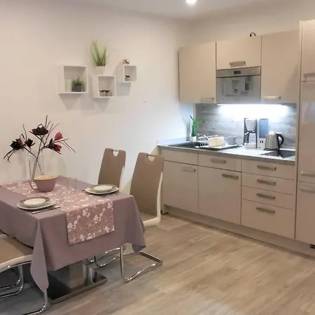 Apartment, Heika, 2 Zimmer, Terrasse, Wlan, Апартаменты